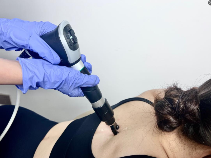 Portable Shockwave Therapy Machine Shock Wave ED Treatment Pain Relief Device
